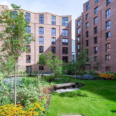Luxury 2 Bedroom Apartment With Free Parking In The Heart Of York Esterno foto