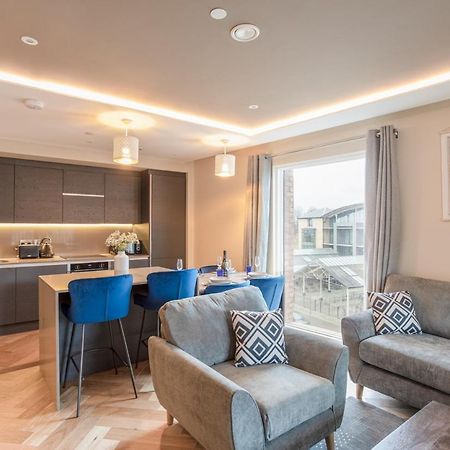 Luxury 2 Bedroom Apartment With Free Parking In The Heart Of York Esterno foto