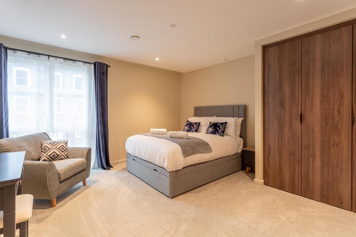 Luxury 2 Bedroom Apartment With Free Parking In The Heart Of York Esterno foto
