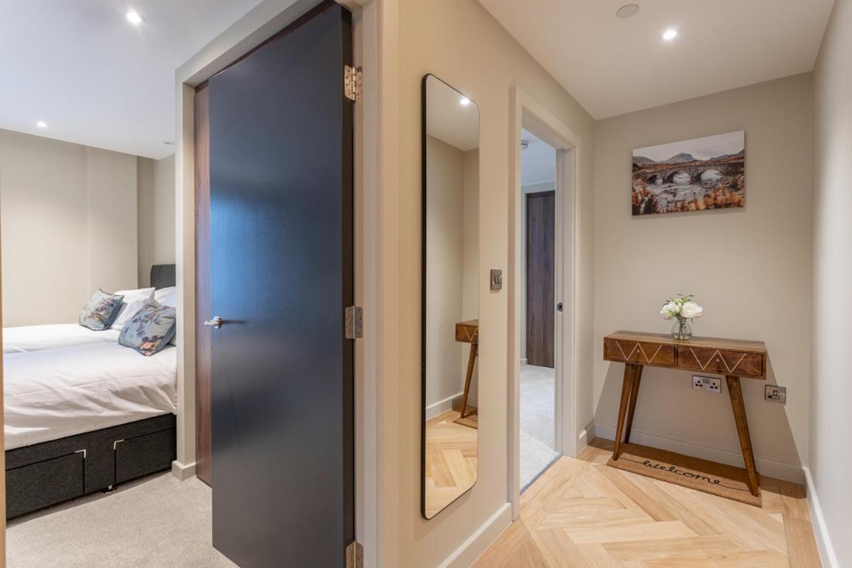 Luxury 2 Bedroom Apartment With Free Parking In The Heart Of York Esterno foto