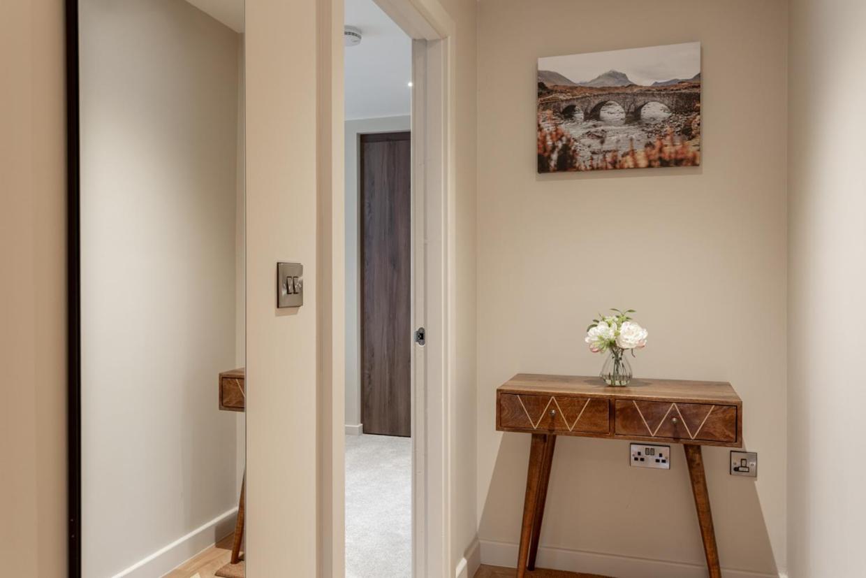 Luxury 2 Bedroom Apartment With Free Parking In The Heart Of York Esterno foto